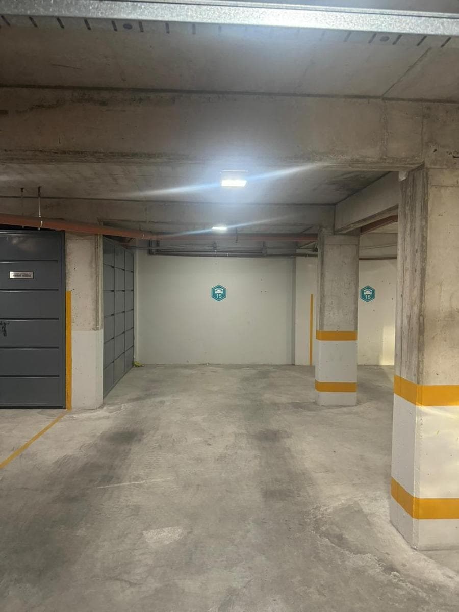 Cochera en venta - 15mts2 - Lanús Oeste - 1