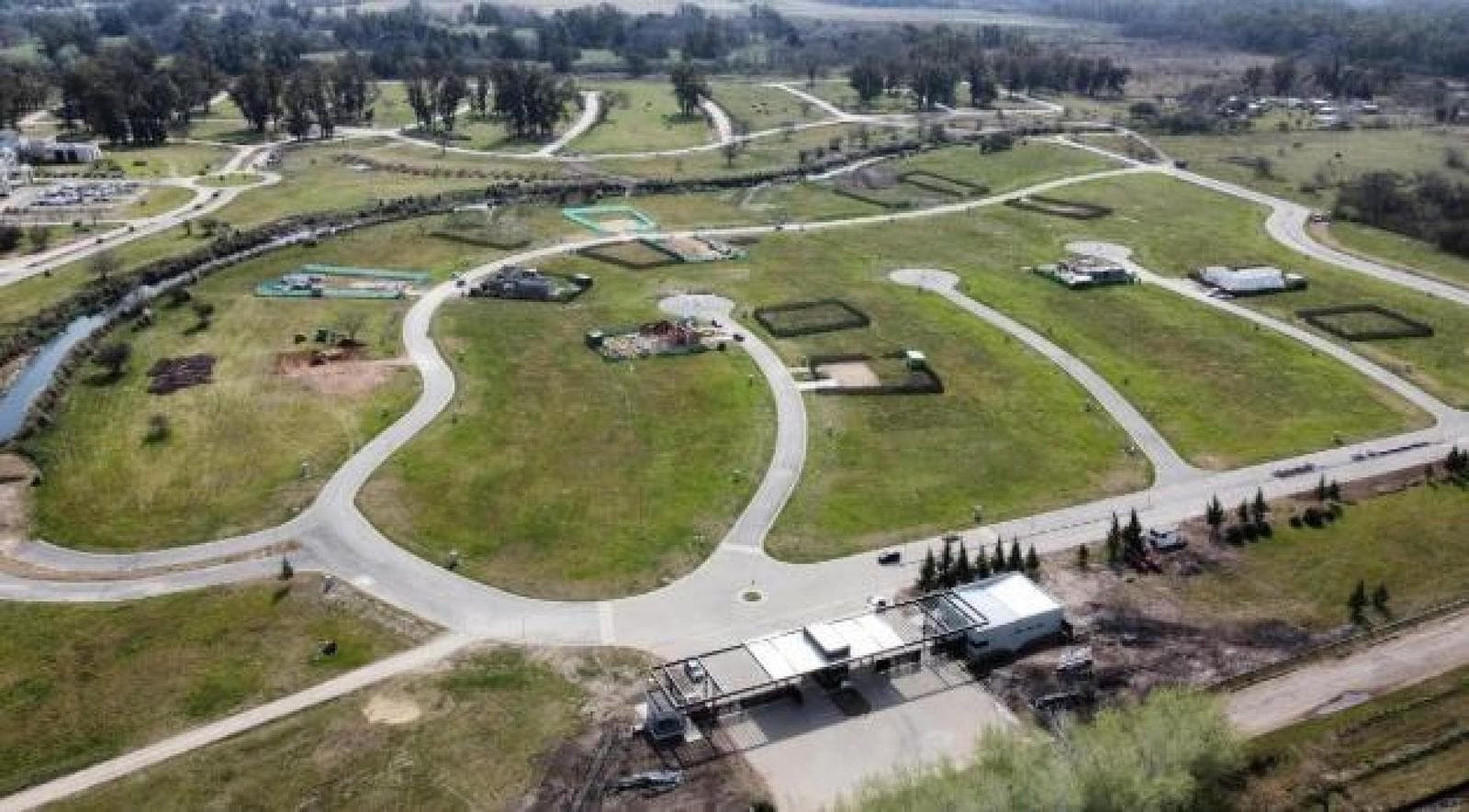 Terreno en venta - 1.212Mts2 - Aluen, Tristán Suarez, Ezeiza - 1