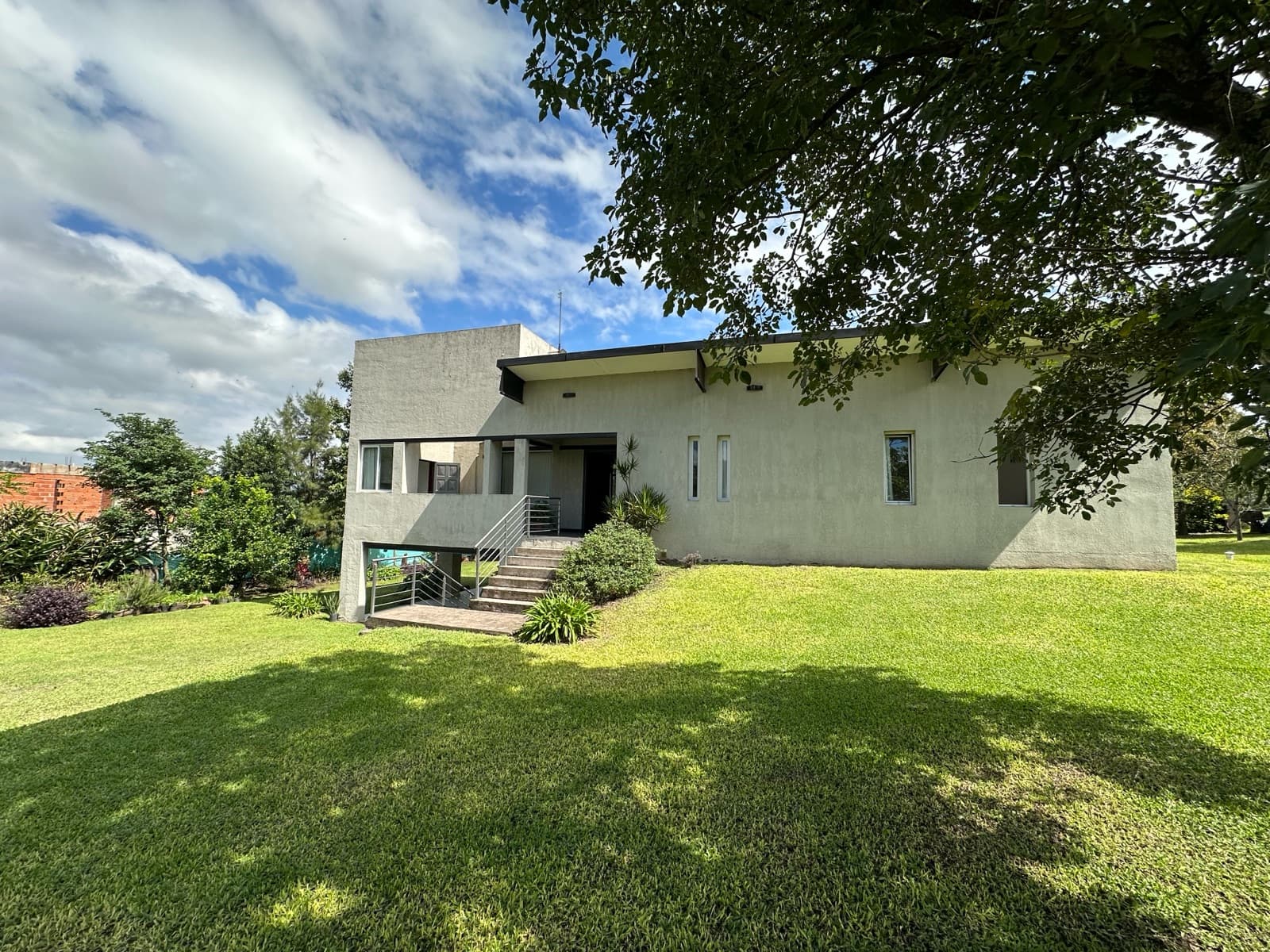 Casa en club de campo los nogales - 1