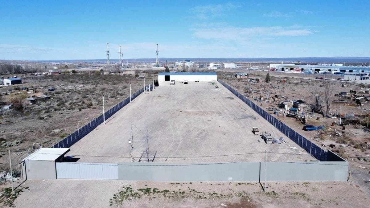 VENTA GALPON 1009m2 - PARQUE INDUSTRIAL, NEUQUÉN CAPITAL - 1