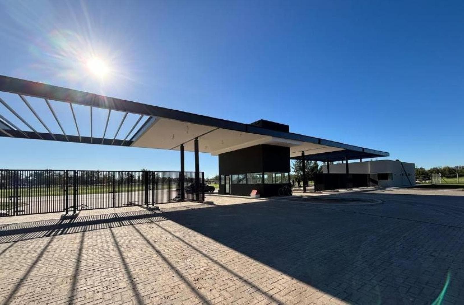 Terreno en venta - 1.076Mts2 - Aluen, Tristán Suarez, Ezeiza - 1