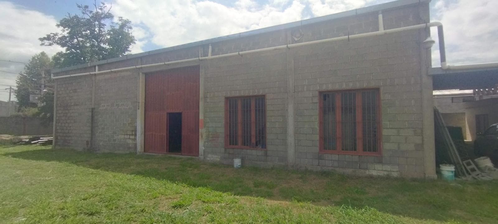 Galpones Industriales en los Boulevares - 1