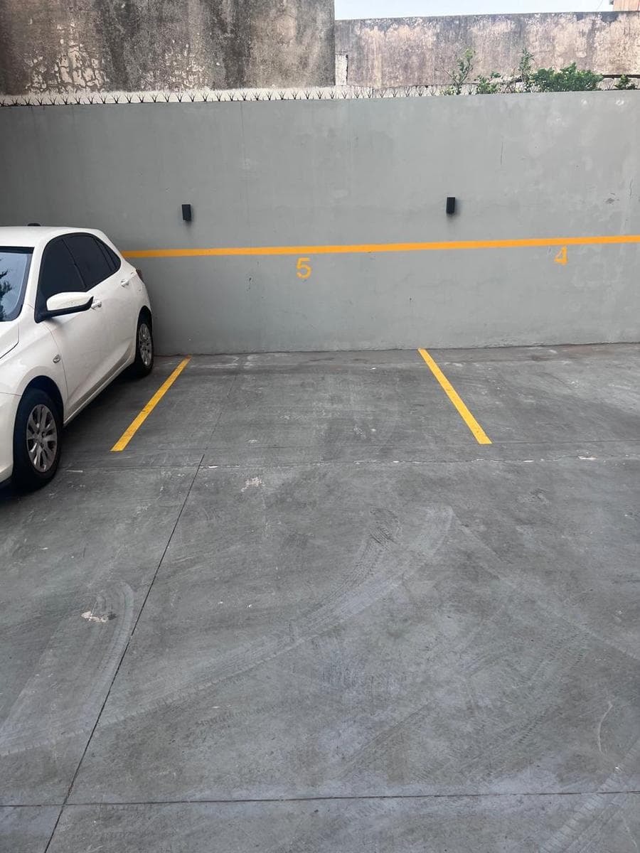 COCHERA DESCUBIERTA EN SENECA AL 1800 - 1