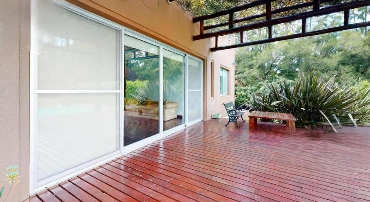 Casa en venta - 3 Dormitorios 4 Baños - Cochera - 3.650mts2 - La Plata - 1