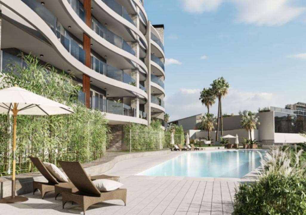 venta depto. 2 amb. con jardin y cochera Torre Zafiro - Nordelta- POZO - 1