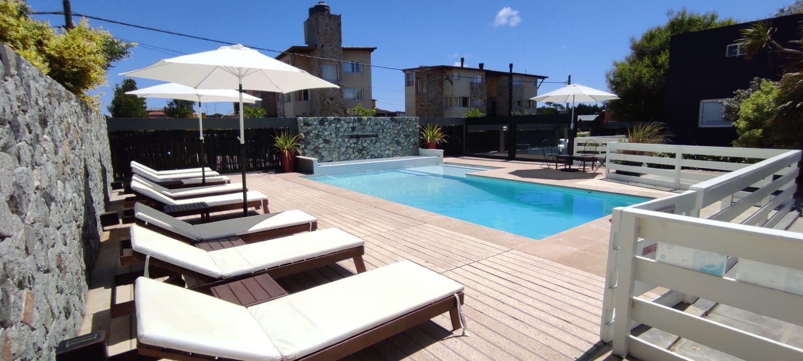 Hotel en Calle 29 entre Mar del Plata y Mar Azul - 1