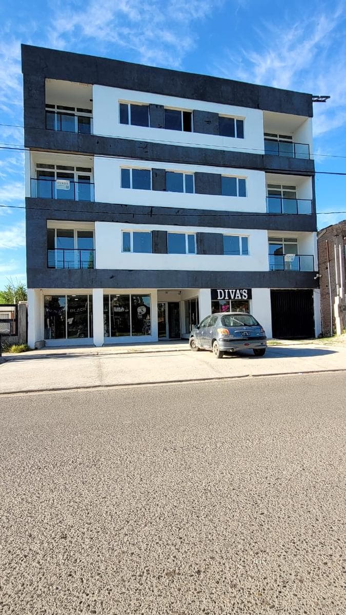 Departamento en pozo en Plottier - 1