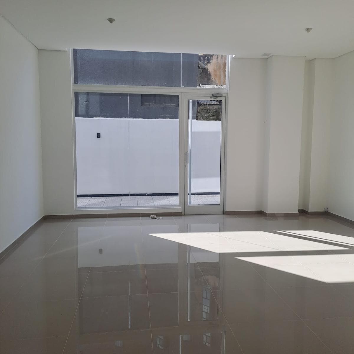 OFICINA/LOCAL COMERCIAL en Carlos Paz - 1