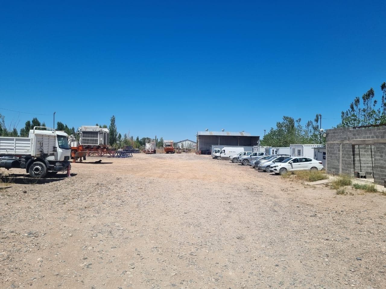 Base industrial en Neuquén - 1