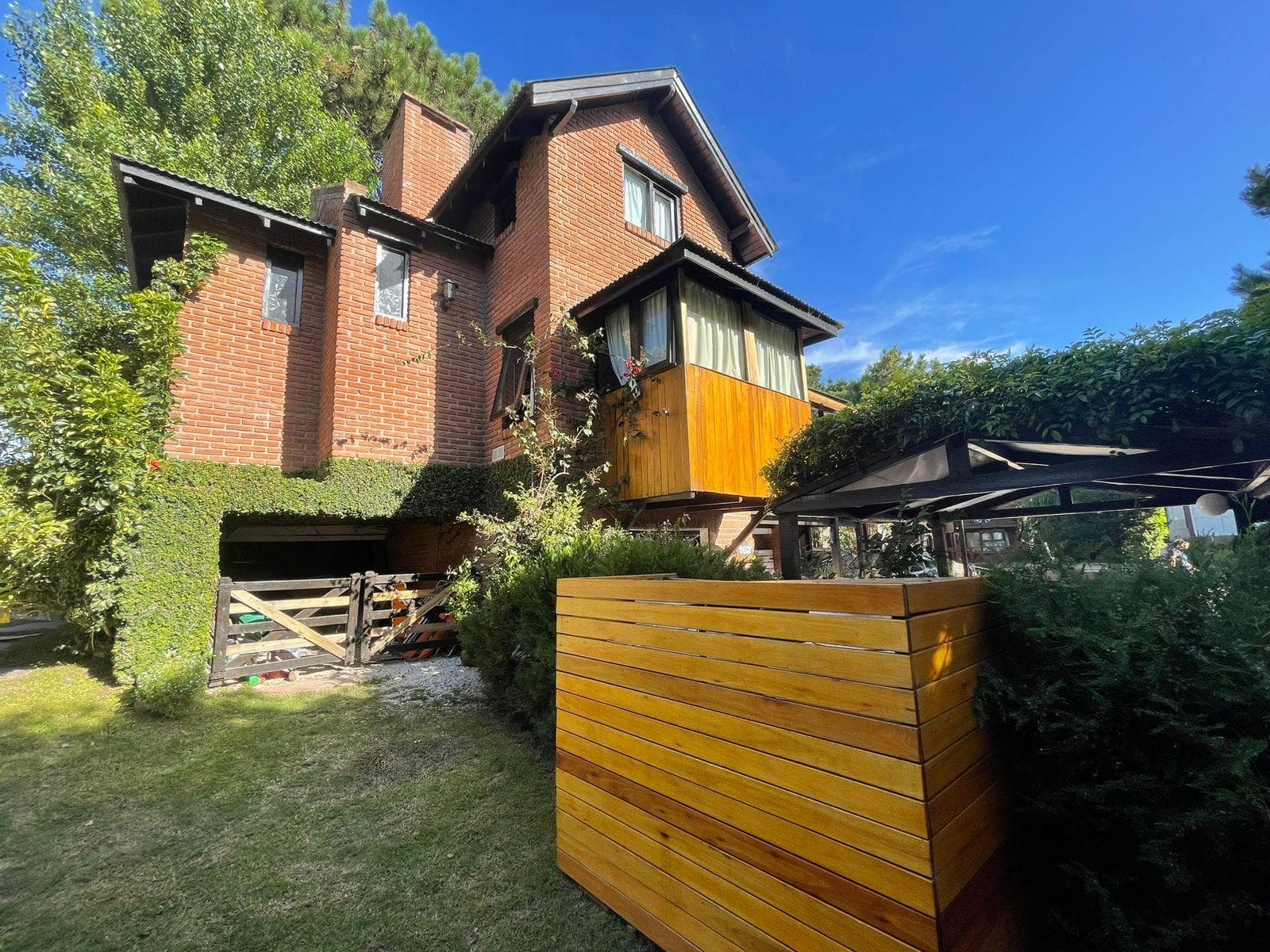 Hotel en venta ubicado en Las Gaviotas - 1