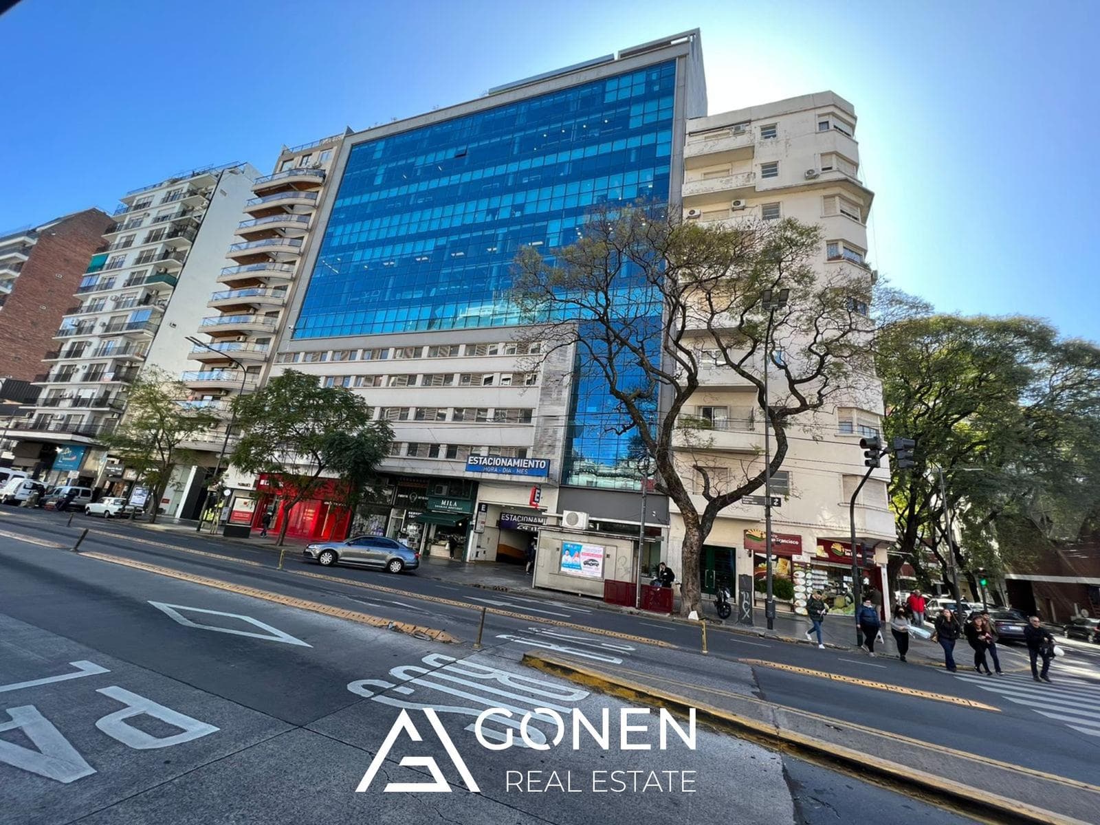 Oficina Comercial Planta Entera - 550 m² + 6 Cocheras - Disponible a Partir de Marzo - 1