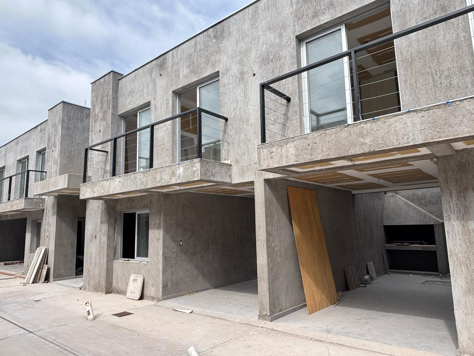 Complejo de departamentos en venta en San Martin, Mendoza - 1