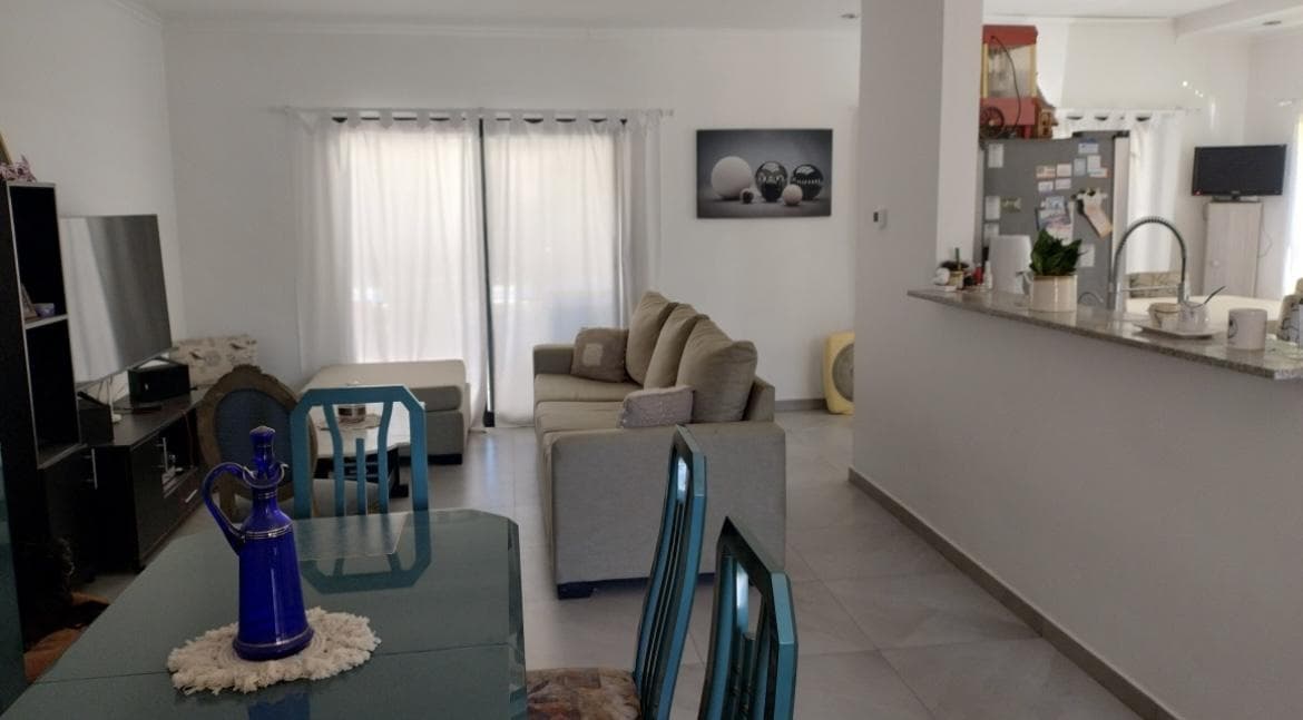 Venta Casa en Pilar Del Este 5 Ambientes - 1