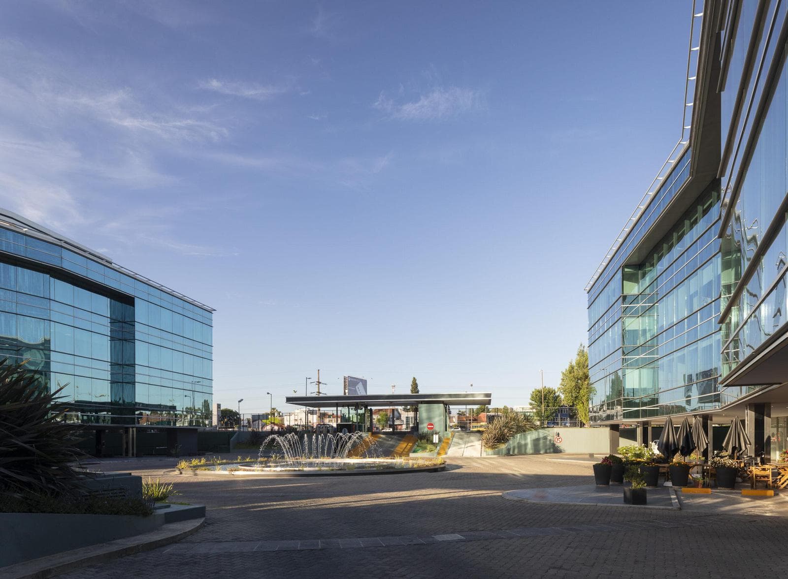 Oficinas en alquiler de 1000 m2 en Lumina Thames - Colectora Panamericana 1804- San Isidro - 1