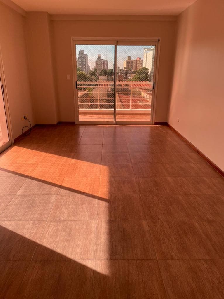 Departamento 3 ambientes con cochera en VENTA - 1