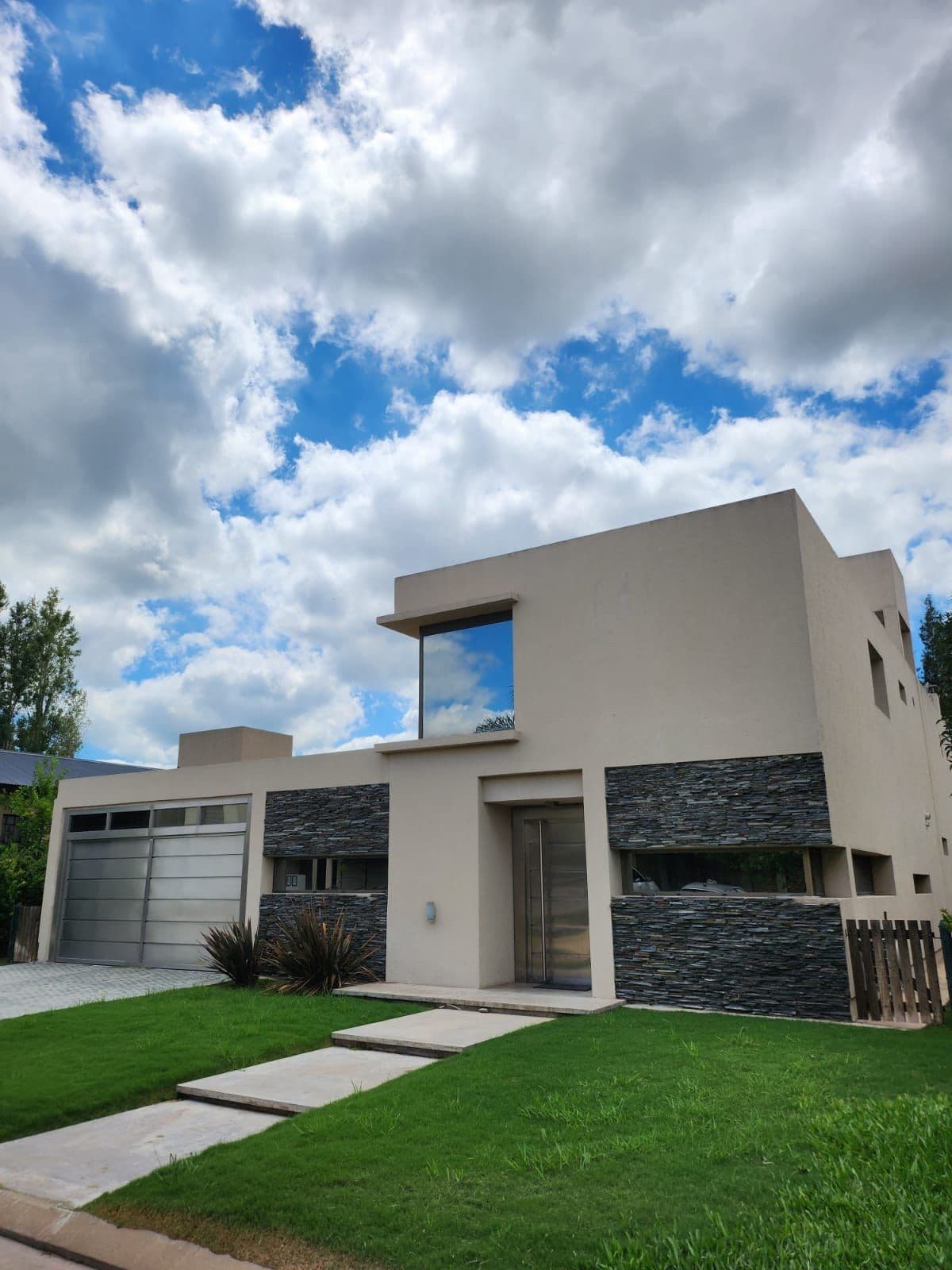 Casa en BARRIO PRIVADO SAN SEBASTIAN - 1