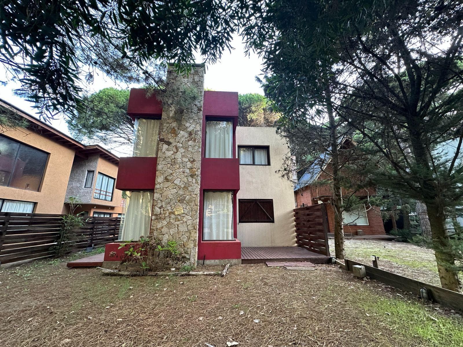 Casa en alquiler temporario de 3 dormitorios en Mar Azul - 1