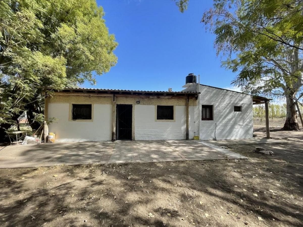 Complejo de viviendas en venta - 2 Casas - 2.335Mts2 - San Rafael - 1