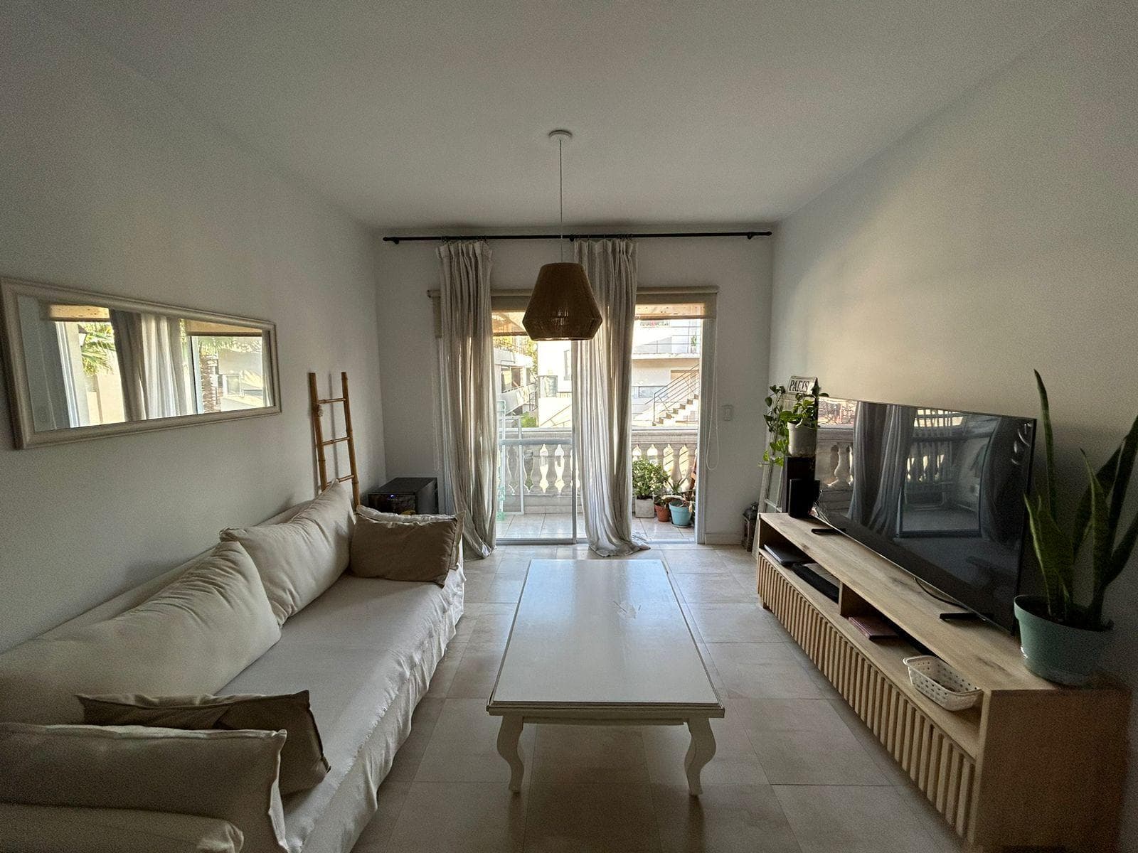 Departamento en palmas del sol - 1