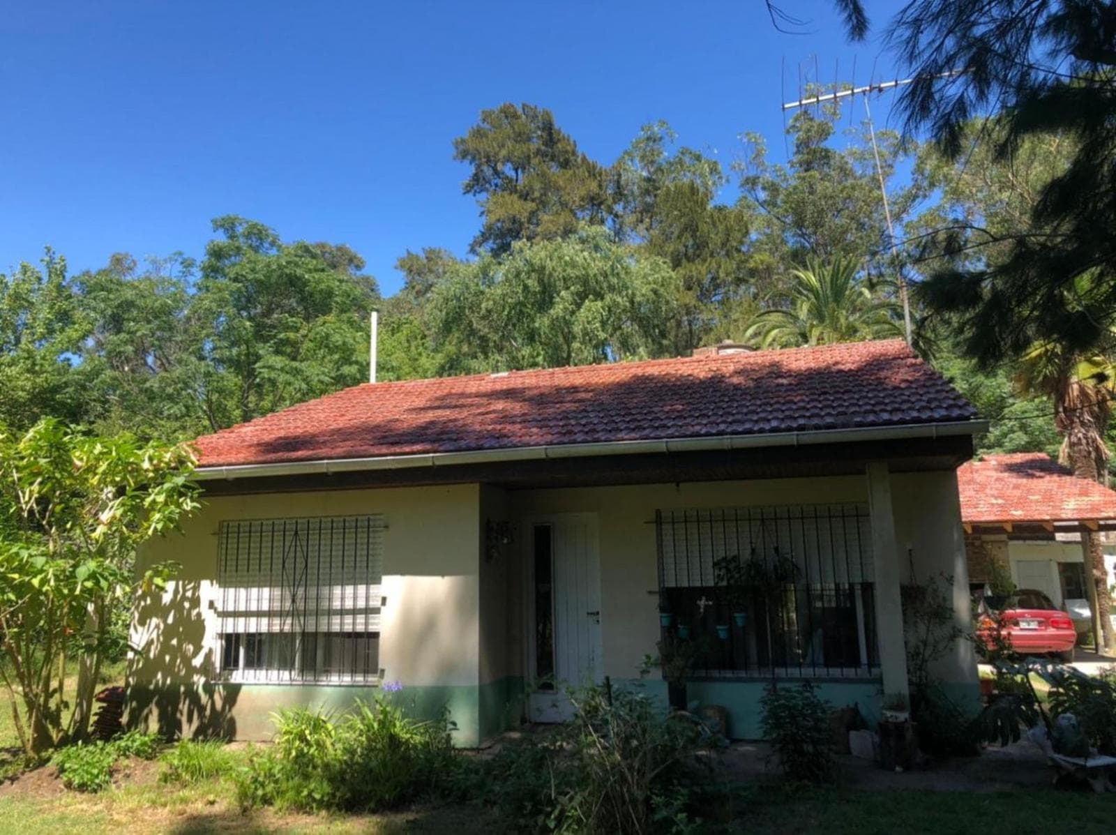 Quinta en venta - 3 Dormitorios 1 Baño - Cochera - 7.872Mts2 - Punta Indio - 1