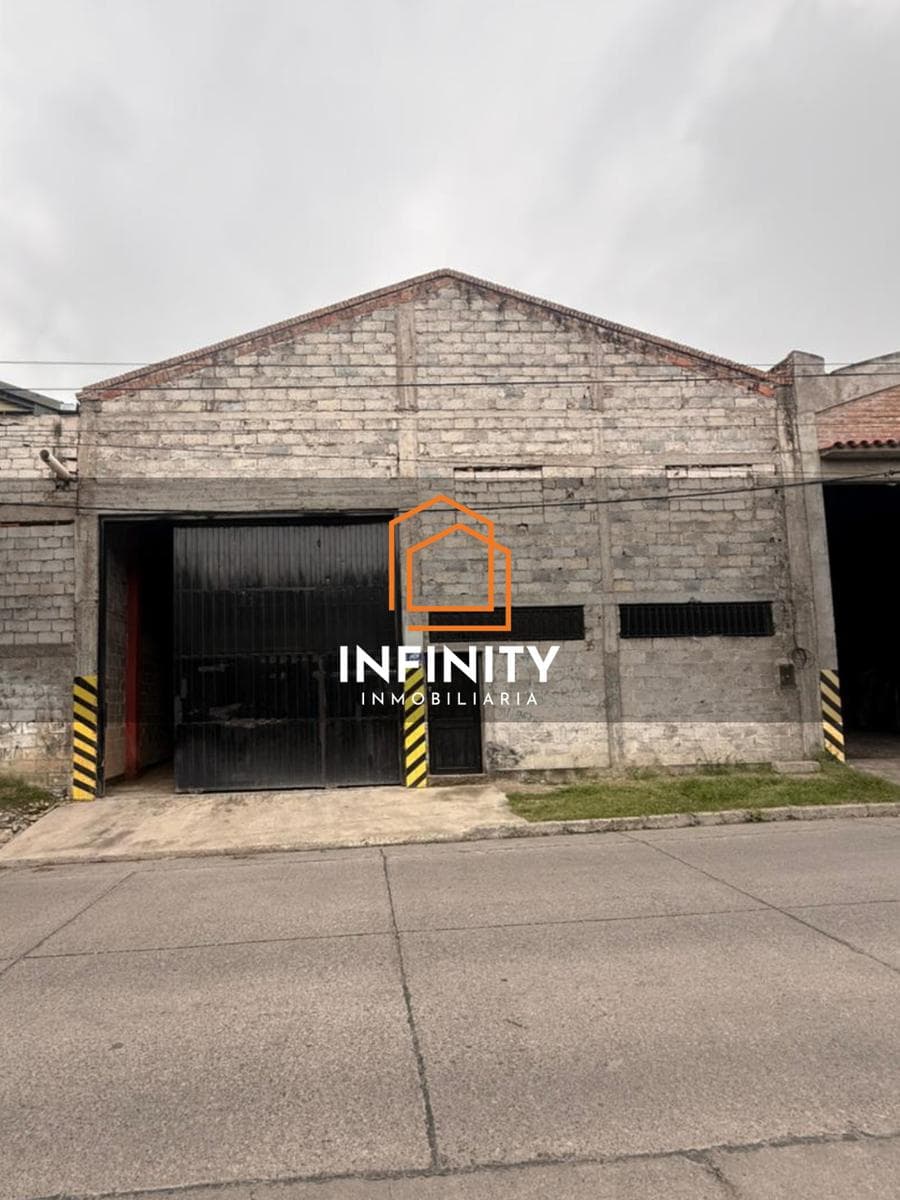 Galpón en Capital - 1