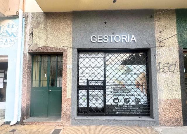 PH Departamento y Local en zona estacion de tren Jose Marmol. - 2