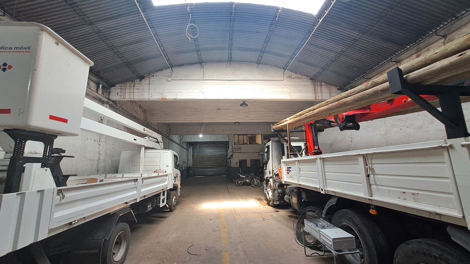 Galpón - Villa Primera - 1