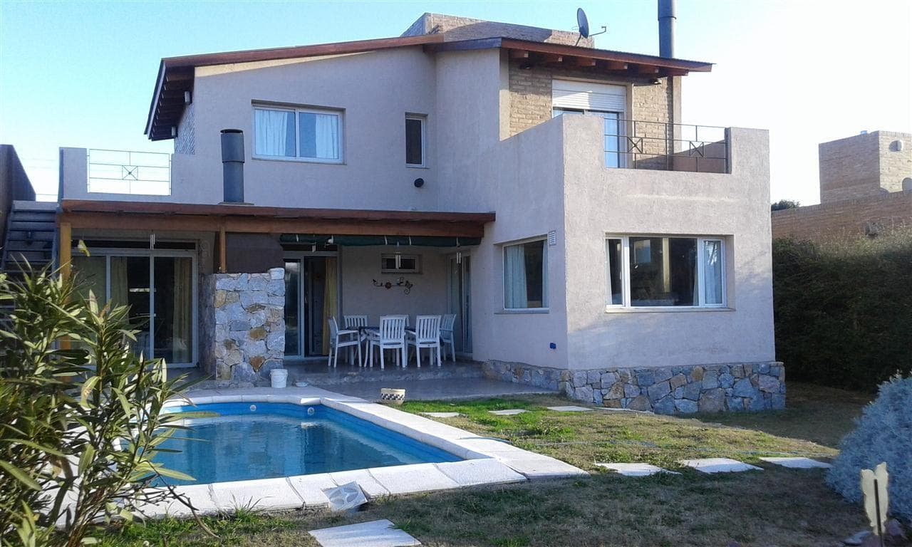 La Cumbre frente al Golf - 1