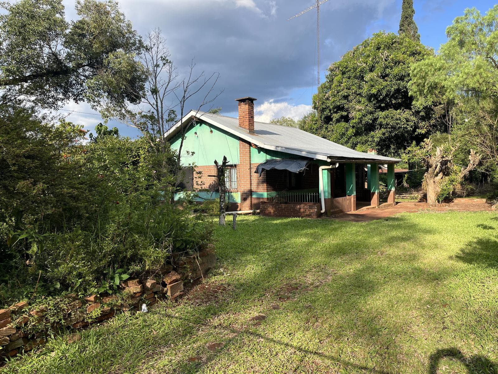 ¡Casa en venta con amplio terreno! Municipio 9 de Julio, Misiones - 1