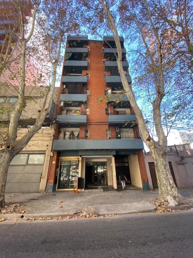 Cochera - Alquiler - 1