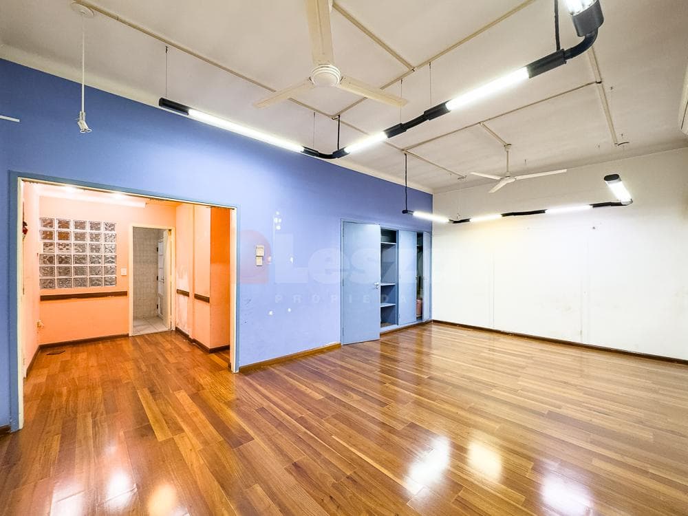 Oficina en Lanús Oeste - 1