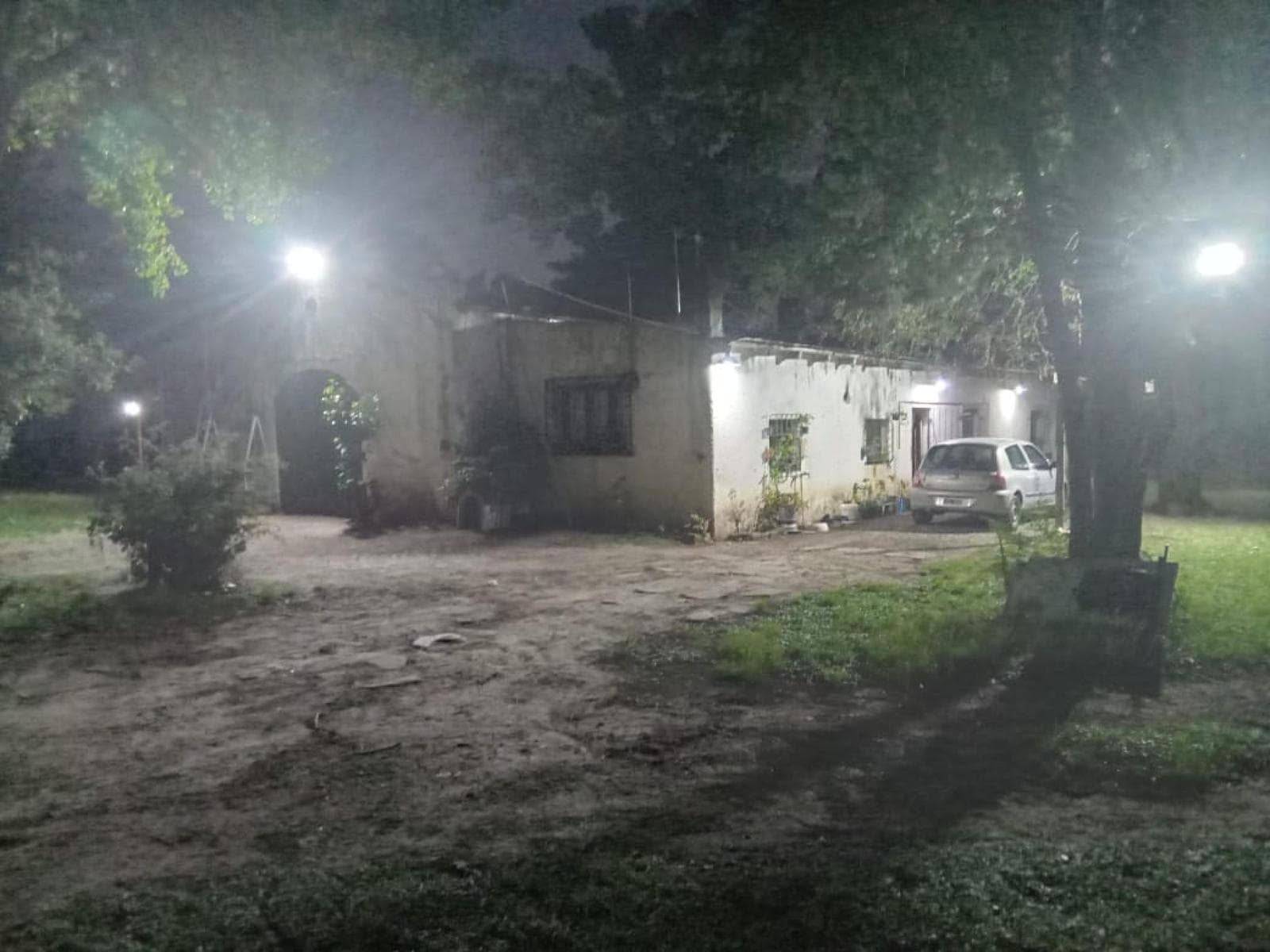 Casas en venta - 4 Dormitorios 2 Baños - 20.000Mts2 - Zelaya - 1