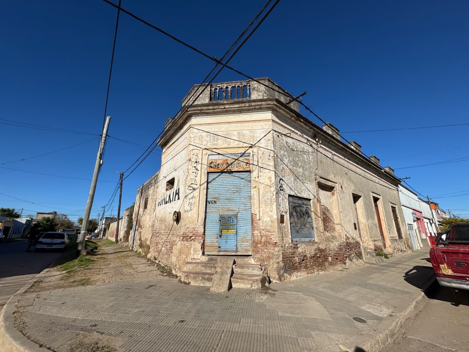 Local en Gualeguay - 1