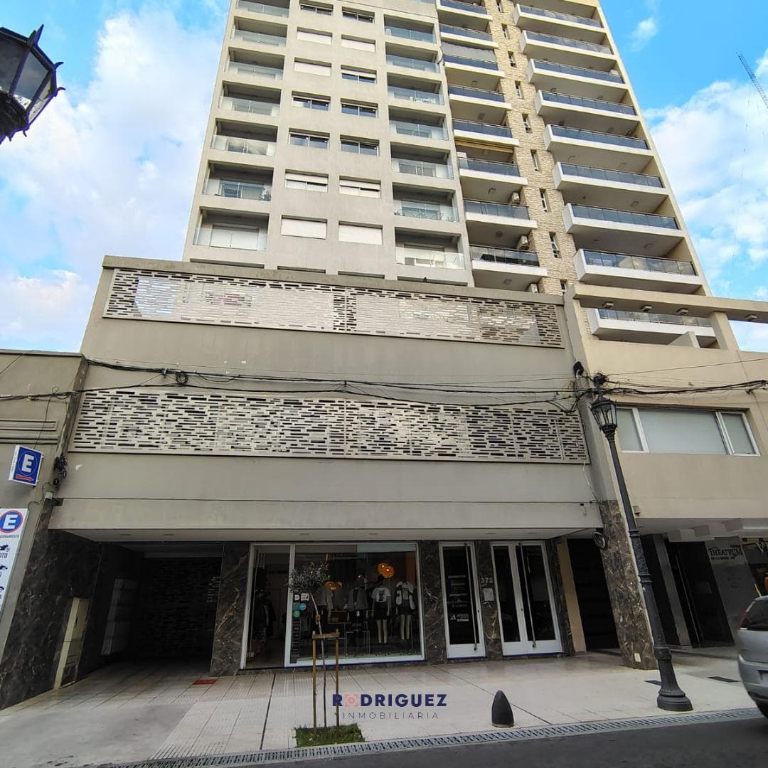 Departamento en San Nicolas De Los Arroyos - 1