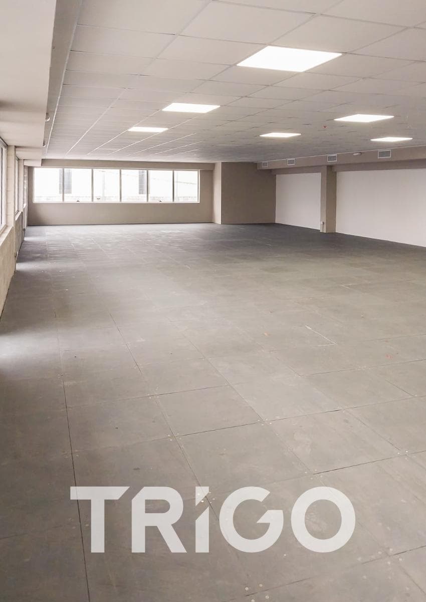 Oficinas en ALQUILER a estrenar de 250 m2 dentro del Parque Industrial Morón Haedo - 1