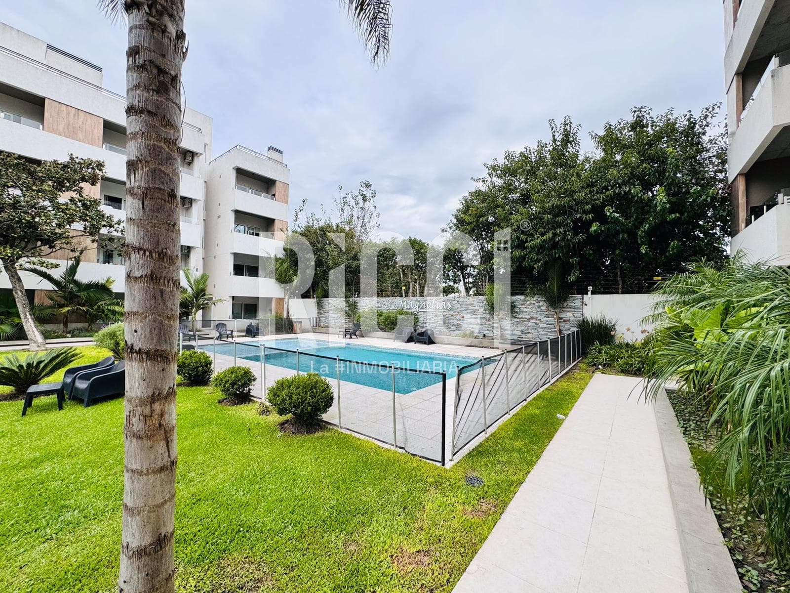 Departamento 4 ambientes en venta apto credito Berazategui - 1