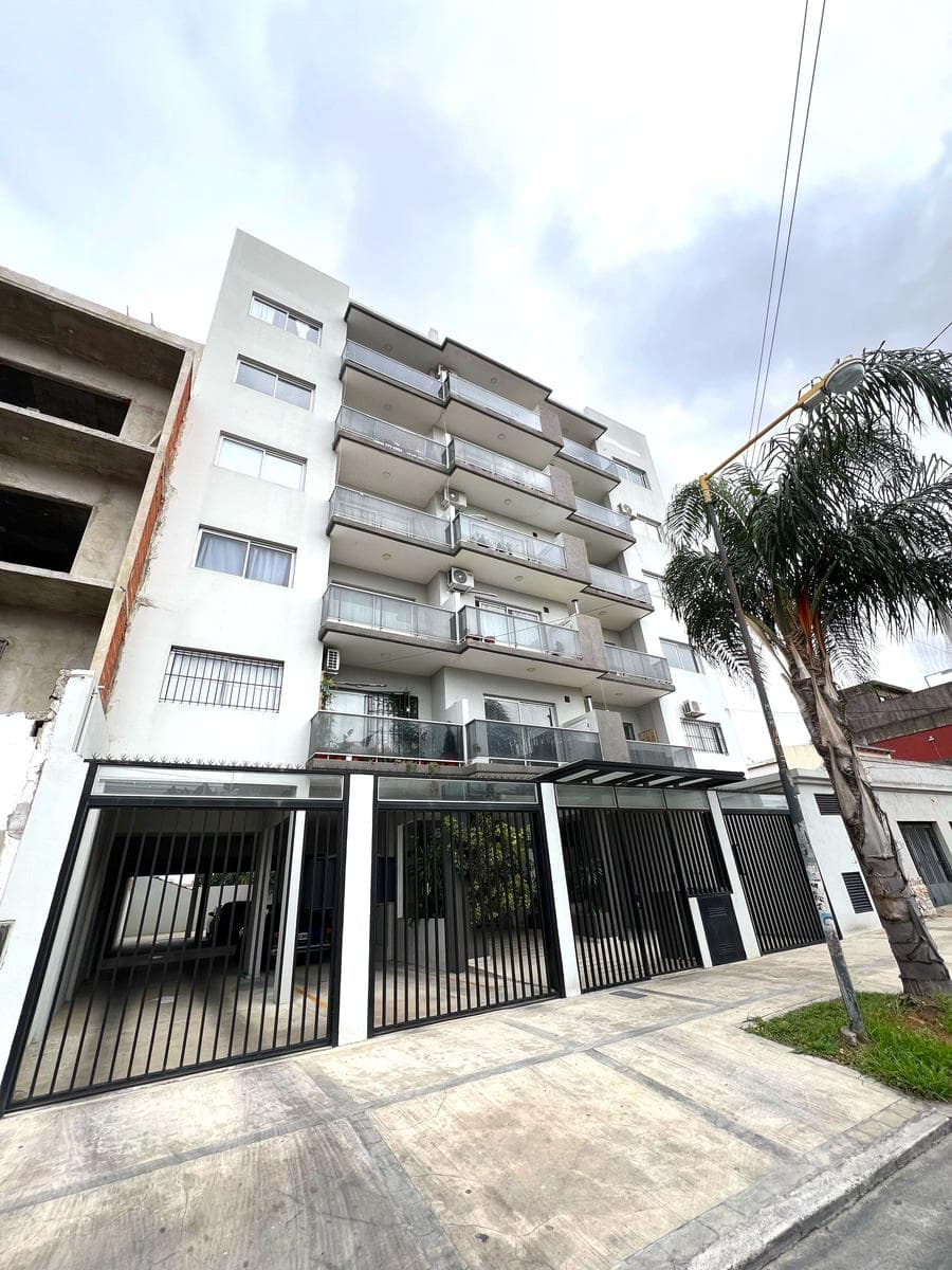 Departamento en venta 3 ambientes - 1