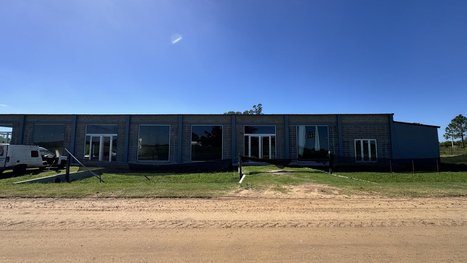 Salón Comercial sobre Autovía Ruta 14 San José Entre Ríos - 1