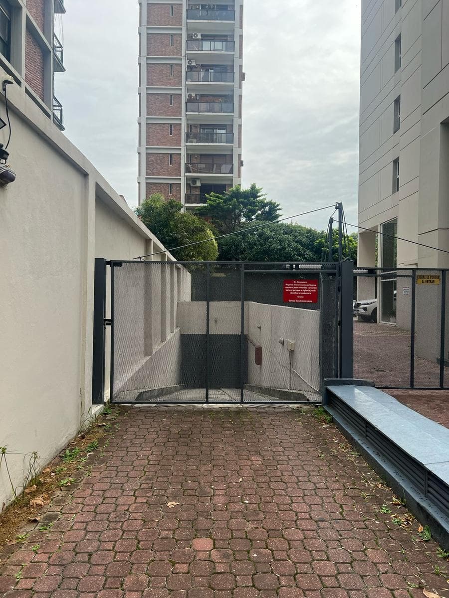 Cocheras en Venta en Martinez - 1