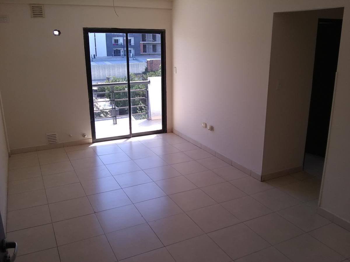 Departamento en Ciudadela - 1