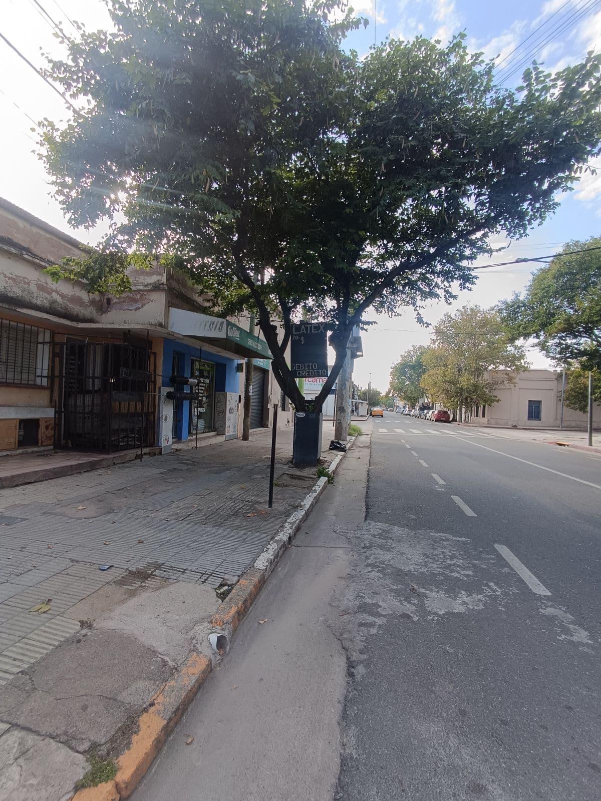 B° SAN VICENTE - LOCAL - VENTA - - 1