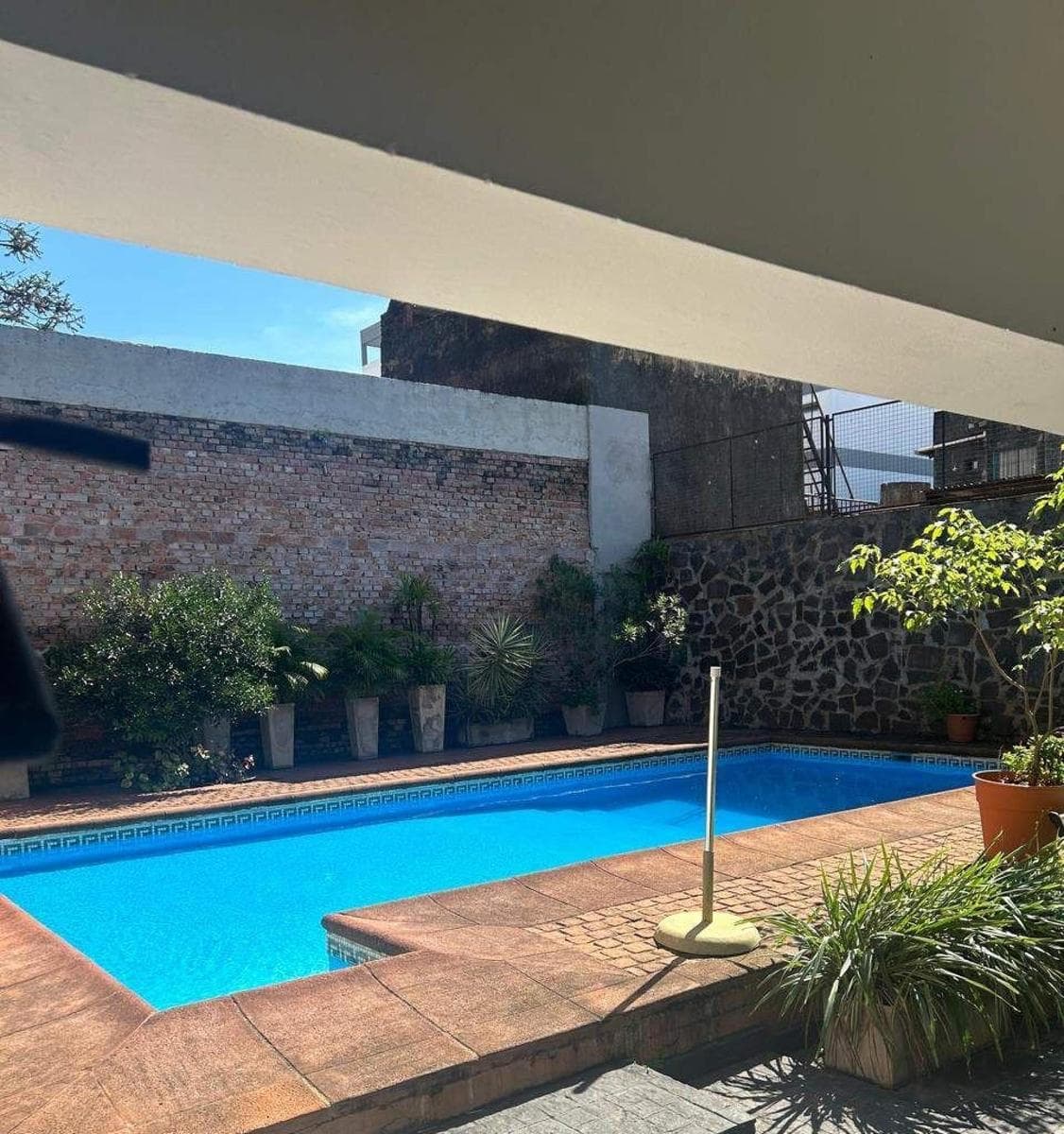 Casa en venta - 5 Dormitorios 4 Baños - 546Mts2 - Posadas - 1