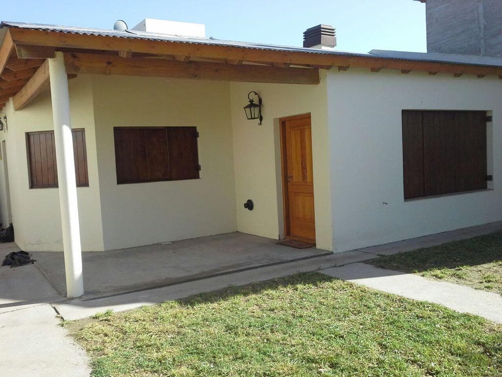 Casa en Las Grutas - 1