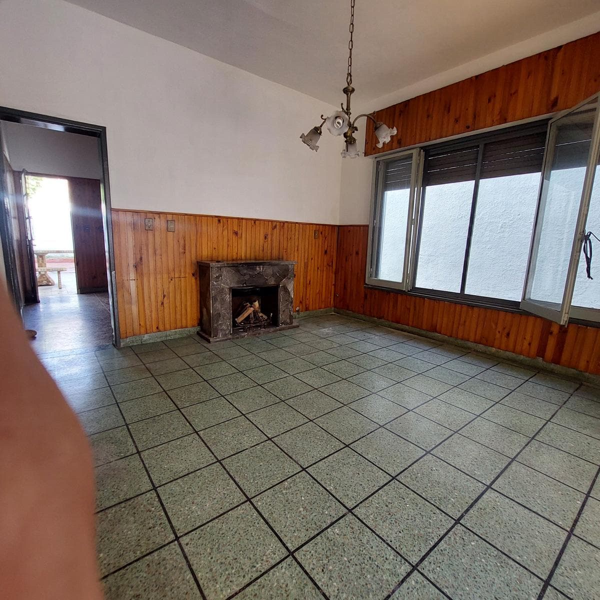 VENTA PH TIPO CASA CON ENTRADA INDEPENDIENTE - 4 AMBIENTES APTO CREDITO - con patio, PERMUTA - 1