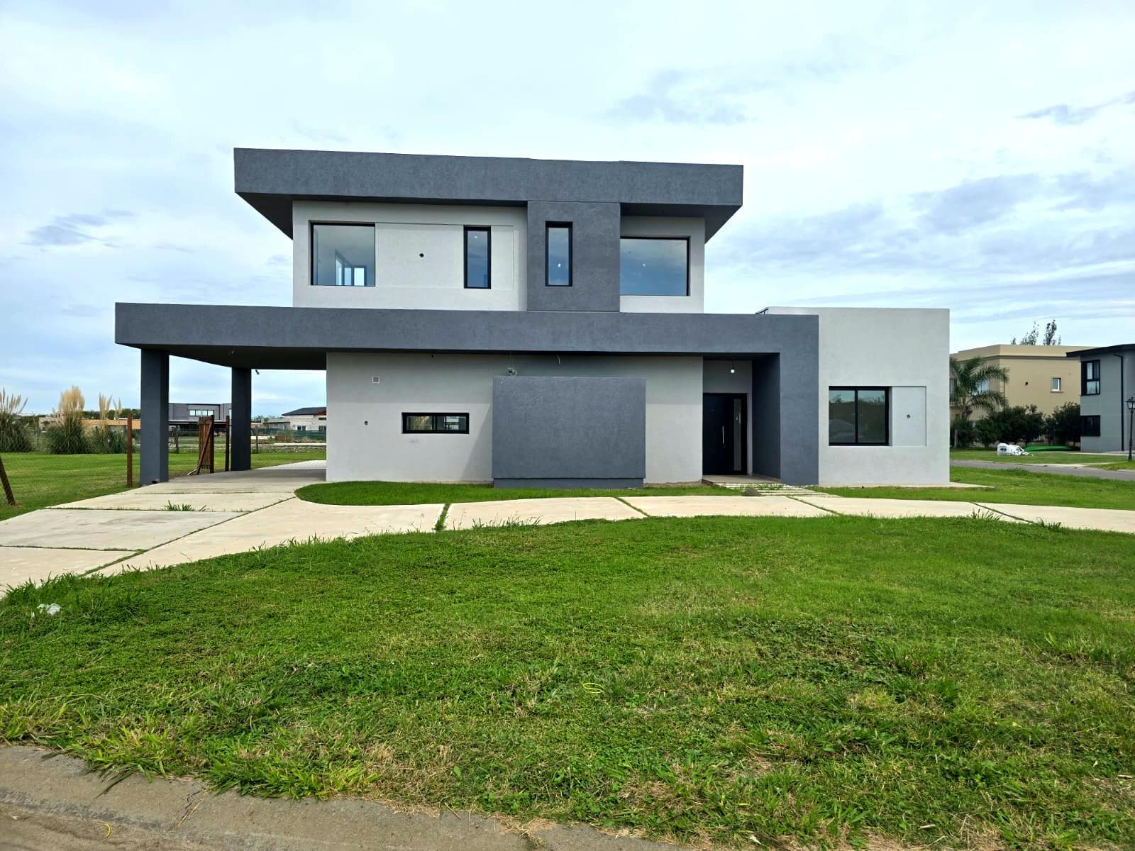 Casa en Venta en San Sebastian Área 11 - 4 Ambientes - 1