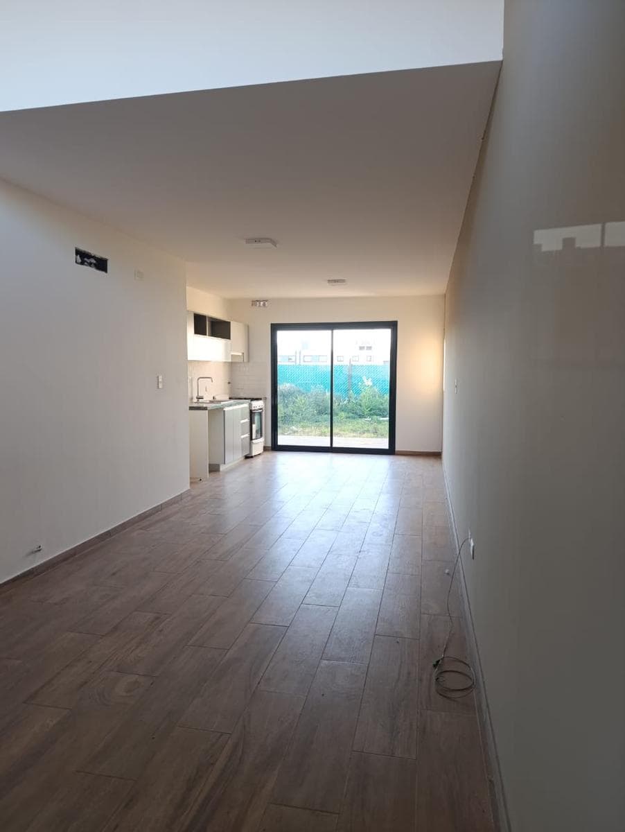 VENTA CASA 2 DORMITORIOS DOCTA ETAPA 4 - 1