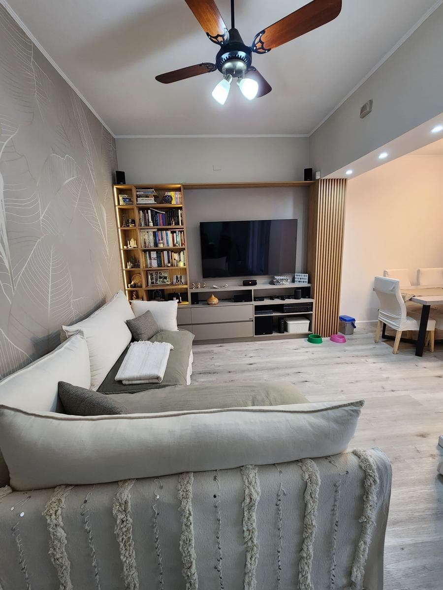 Casa 2 dormitorios, barrio Arroyito - 1