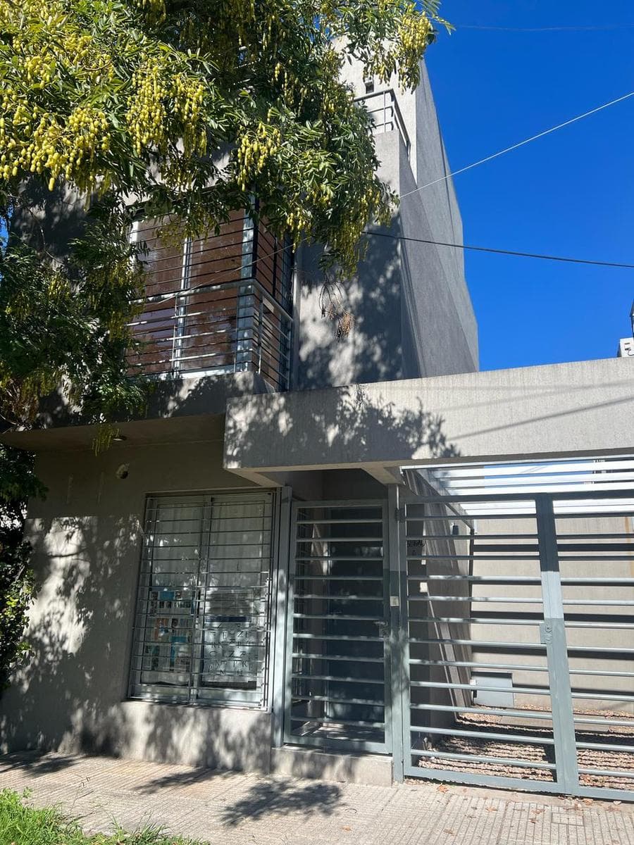 Oficina en Moreno Sur - 1