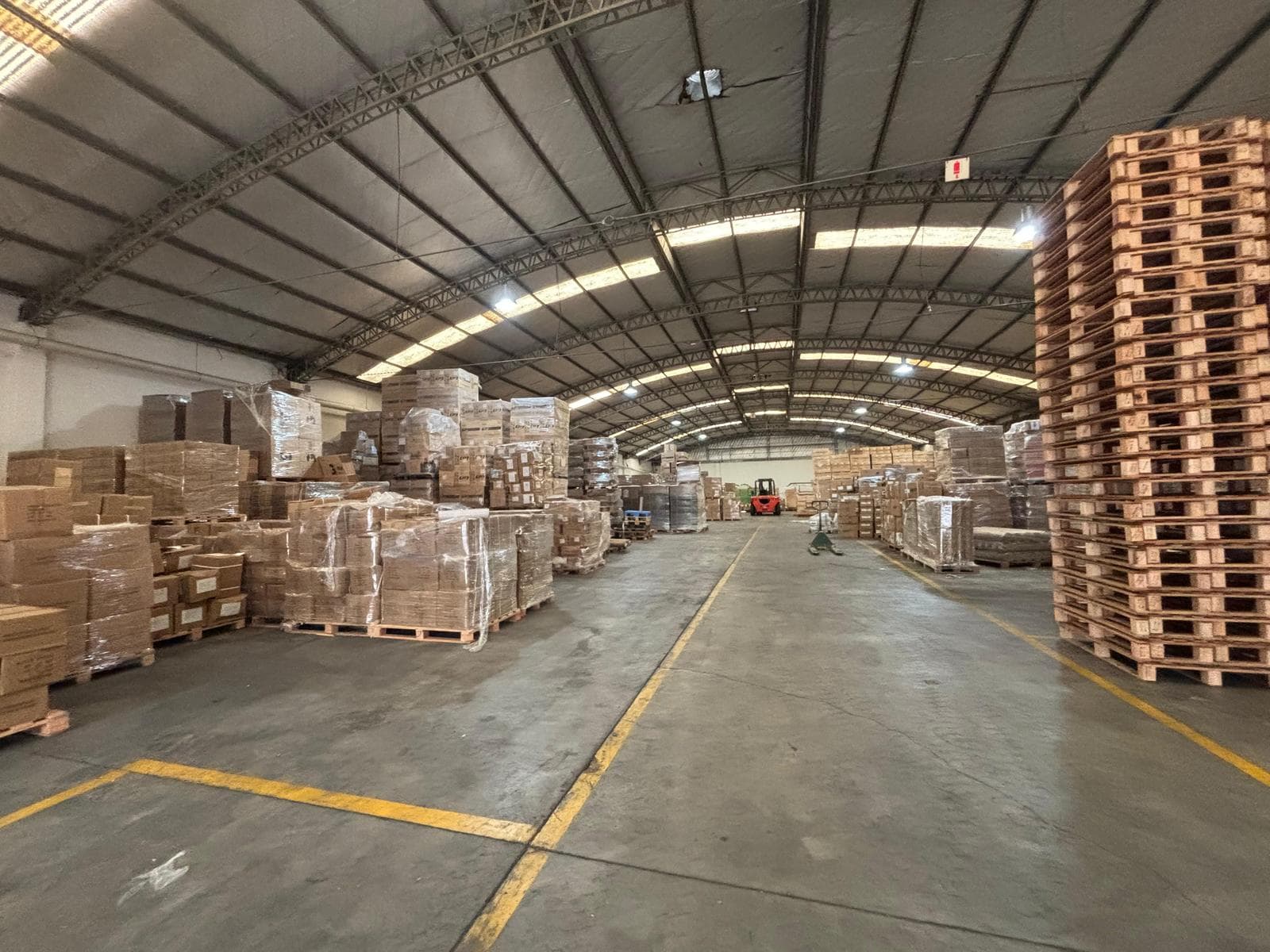 Nave Industrial en alquiler en Escobar - 1