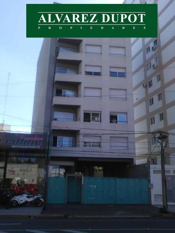 Cochera en Venta - 1